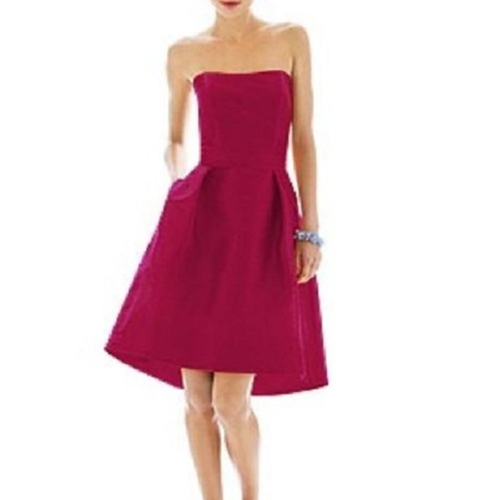 Alfred Sung 580...Cocktail Length, Strapless Dress....Sangria.....Size 2....NWT